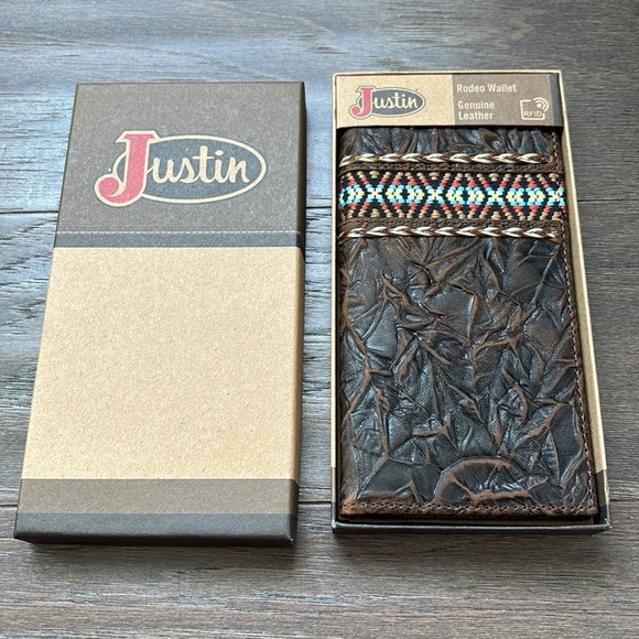 Justin Boots Genuine Leather, RFID,Horsehair braid,Aztec stitching Rodeo bifold - Picture 9 of 10